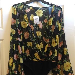 Floral bell sleeve body shirt//crotch snap shirt.